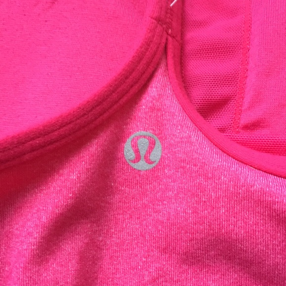 Pink shirts - Picture 3 of 3